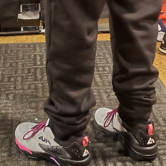 Fila - 'Ray Chaser 2' Sneakers - Picture 3 of 7